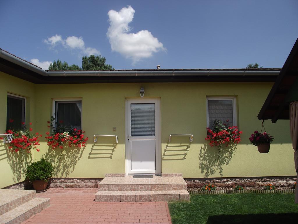 Apartman Kaszas Garden Mosonmagyaróvár 部屋 写真